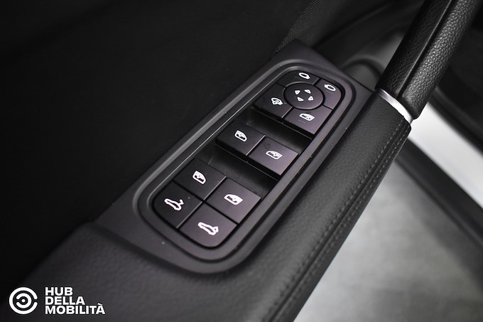 PORSCHE Cayenne Coupé 3.0 V6 Platinum Edition